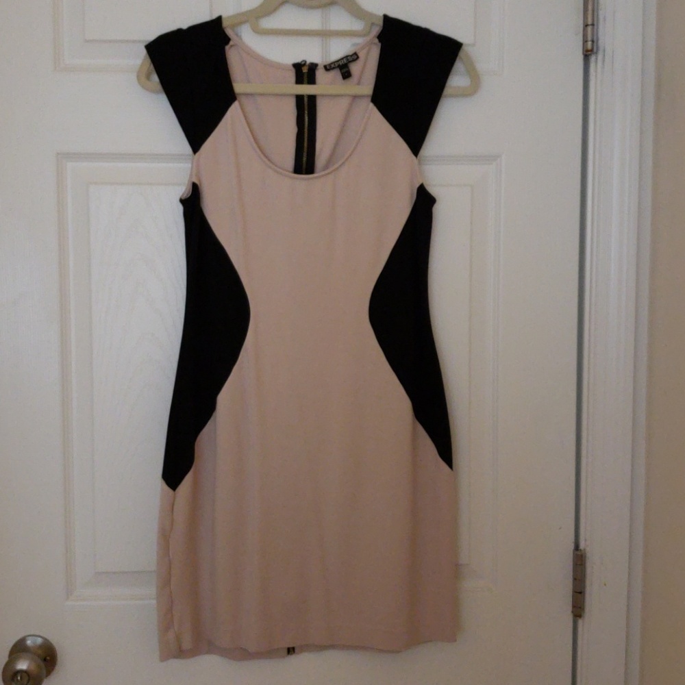 Express black & nude dress size 8